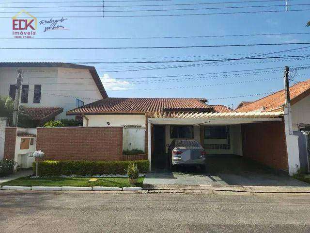 Casa com 4 dormitórios à venda, 170 m² por R$ 1.750.000,00 - Jardim das Colinas - São José dos Campos/SP