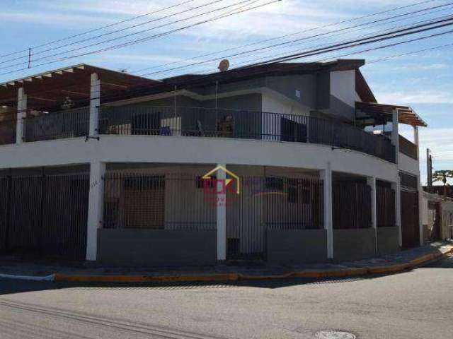 Sobrado com 5 dormitórios à venda, 497 m² por R$ 950.000 - Flor Do Vale - Tremembé/SP