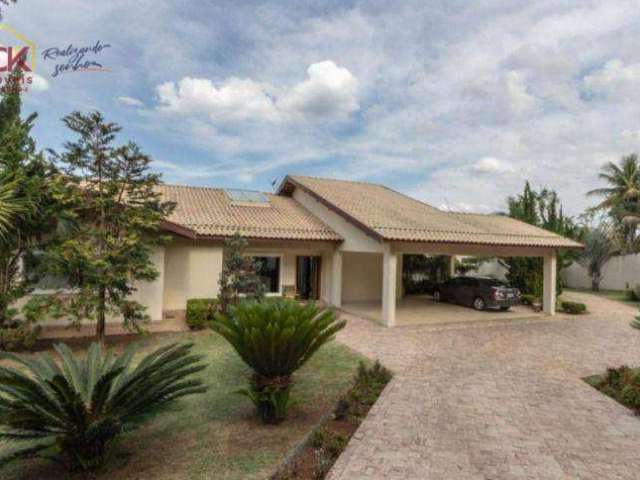 Casa com 4 dormitórios à venda, 586 m² por R$ 2.950.000,00 - Condomínio Chácaras Cataguá - Taubaté/SP