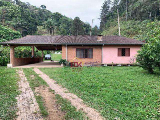 Sítio com 5 dormitórios à venda, 110000 m² por R$ 900.000 - Zona Rural - Juquitiba/SP