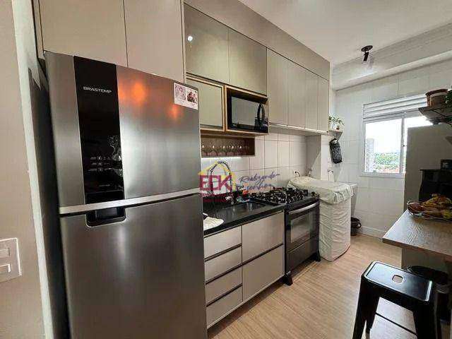 Apartamento com 2 dormitórios à venda, 56 m² por R$ 341.000,00 - Patio Home Resort - Taubaté/SP