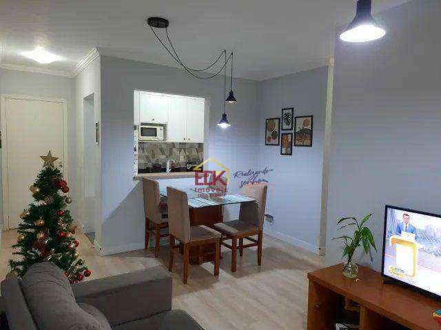 Apartamento - 2 dormitórios  c/ suíte -Flamboyant - Impecável - Elevador - 64m2!