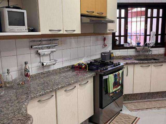 Casa com 3 dormitórios à venda por R$ 690.000 - Bosque da Saúde - Taubaté/SP