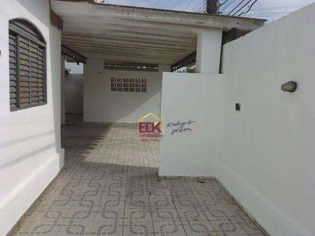 Casa com 3 dormitórios à venda, 142 m² por R$ 318.000 - Conjunto São Benedito - Jacareí/SP