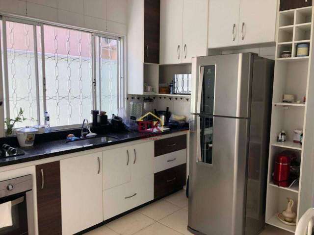 Casa com 3 dormitórios à venda, 130 m² por R$ 500.000,00 - Chácara do Visconde - Taubaté/SP