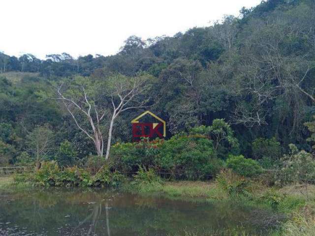 Sítio com 4 dormitórios à venda, 30000 m² por R$ 610.000,00 - Zona Rural - São Luiz do Paraitinga/SP