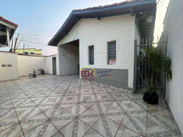 Excelente Casa com 3 dormitórios à venda, 95 m² por R$ 375.000 - Vila Jaboticabeira - Taubaté/SP