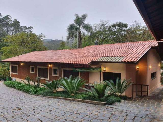 Casa com 5 dormitórios à venda, 400 m² por R$ 2.500.000,00 - Centro - Santo Antônio do Pinhal/SP