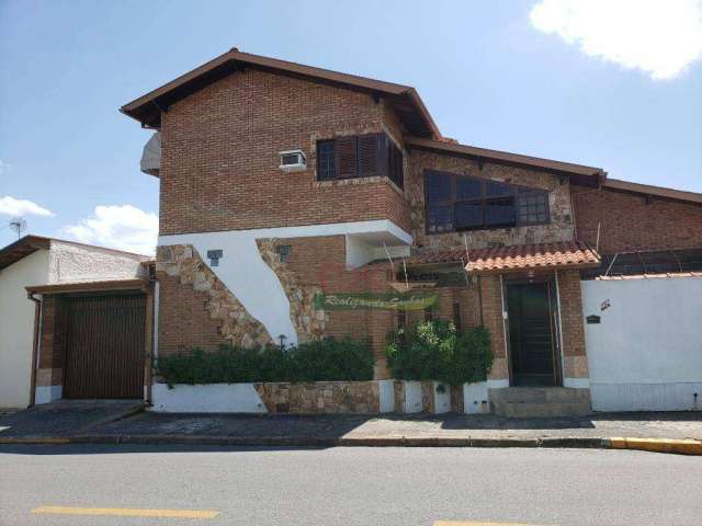 Sobrado com 3 dormitórios à venda, 269 m² por R$ 900.000,00 - Jardim dos Eucaliptos - Tremembé/SP