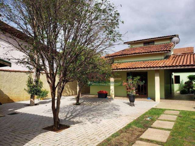 Casa com 3 dormitórios à venda, 194 m² por R$ 950.000,00 - Jardim das Nações - Taubaté/SP