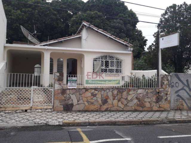 Casa com 6 dormitórios à venda, 250 m² por R$ 500.000,00 - Centro - Taubaté/SP