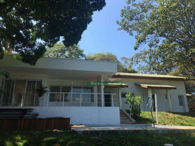 Casa com 4 dormitórios à venda, 300 m² por R$ 2.150.000,00 - Condomínio Chácaras Cataguá - Taubaté/SP