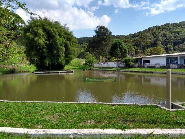 Sítio com 4 dormitórios à venda, 190000 m² por R$ 1.900.000,00 - Barroso - Mogi das Cruzes/SP