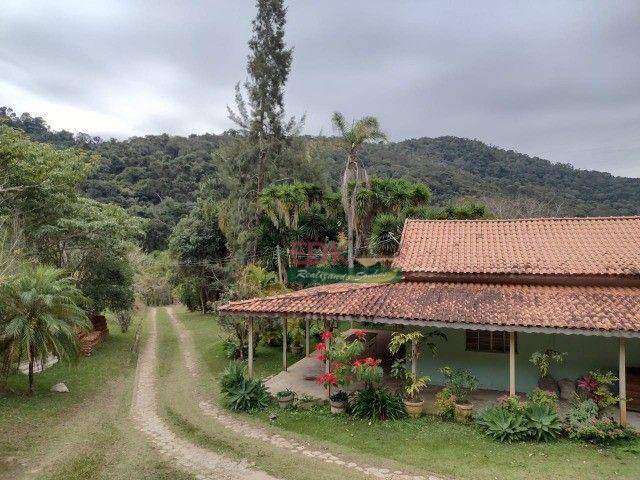 Sítio com 5 dormitórios à venda, 242000 m² por R$ 2.200.000,00 - Catuçaba - São Luiz do Paraitinga/SP