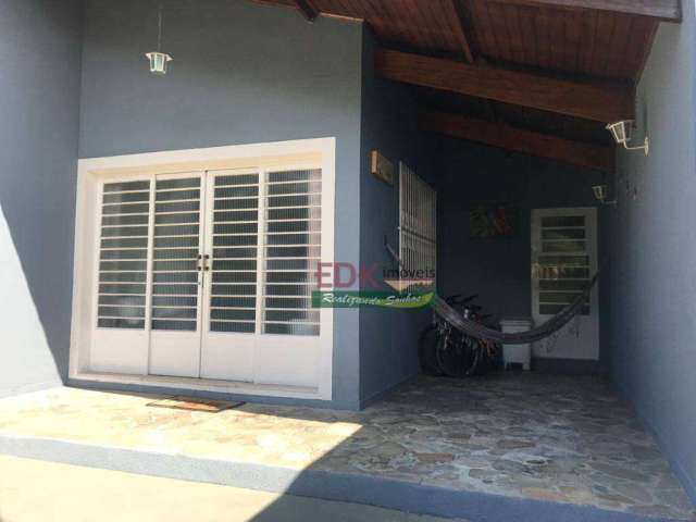 Casa com 3 dormitórios à venda por R$ 660.000,00 - Bosque da Saúde - Taubaté/SP