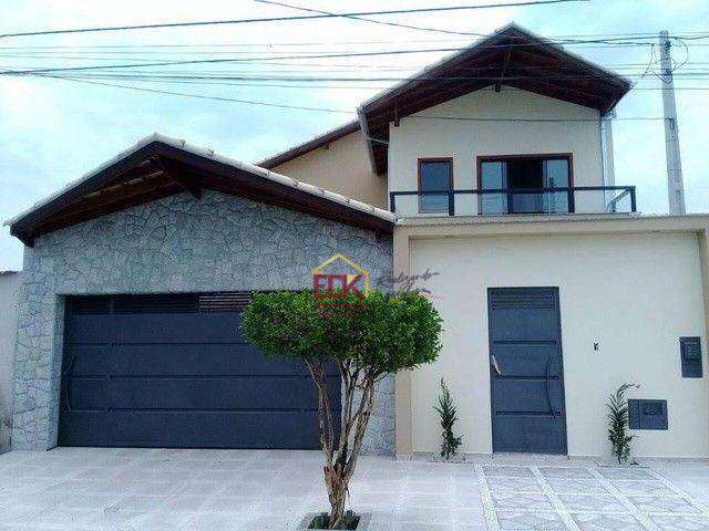 Casa com 5 dormitórios à venda por R$ 1.050.000,00 - Vila São Roque - Lorena/SP