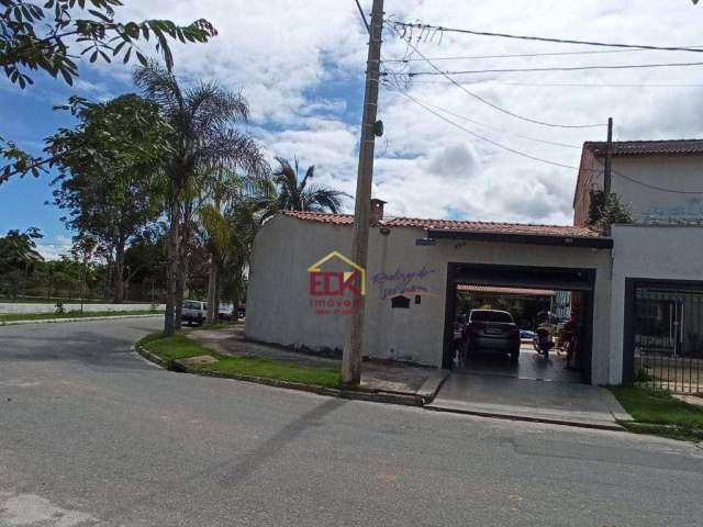 Casa com 3 dormitórios à venda, 280 m² por R$ 750.000,00 - Parque Mondesir - Lorena/SP