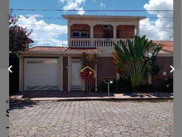 Sobrado com 3 dormitórios à venda, 300 m² por R$ 760.000,00 - Jardim Santa Maria - Jacareí/SP