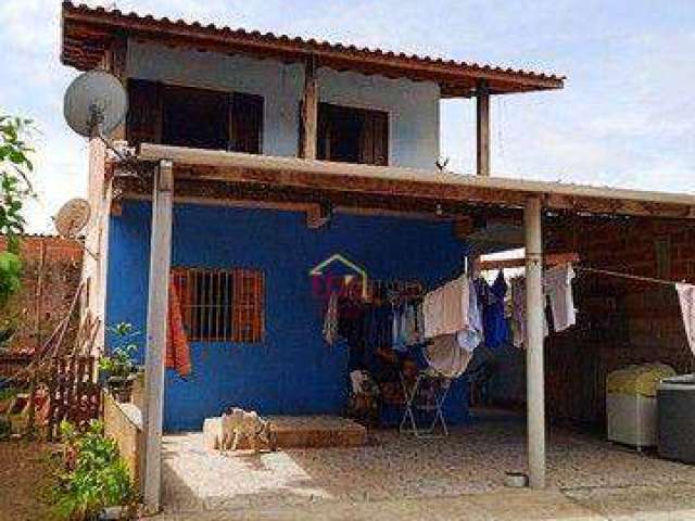 Sobrado com 2 dormitórios à venda, 180 m² por R$ 265.000,00 - Jaraguá - Caraguatatuba/SP