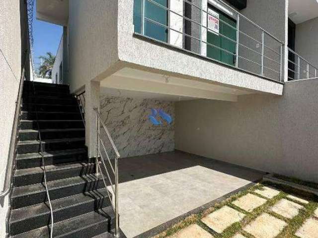 Compre Excelente Casa Geminada em Santa Luzia Bairro Novo Centro