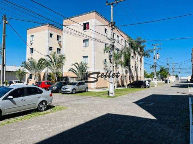 Apartamento com 2 dormitórios à venda, 54 m² por R$ 200.000,00 - Atlântica - Rio das Ostras/RJ