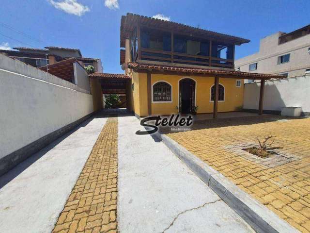 Casa com 3 dormitórios à venda, 180 m² por R$ 750.000,00 - Recreio - Rio das Ostras/RJ