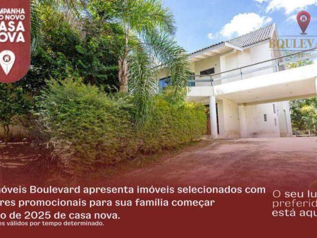 Casa com amplo quintal e 3 dormitórios à venda, 400 m² por R$ 890.000 - Barreirinha - Curitiba/PR