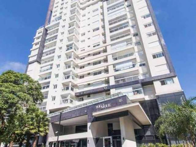 Água Verde, Apartamento Mobiliado em Condomínio Clube, rua sem saída, 120 metros privativos, 3 quar