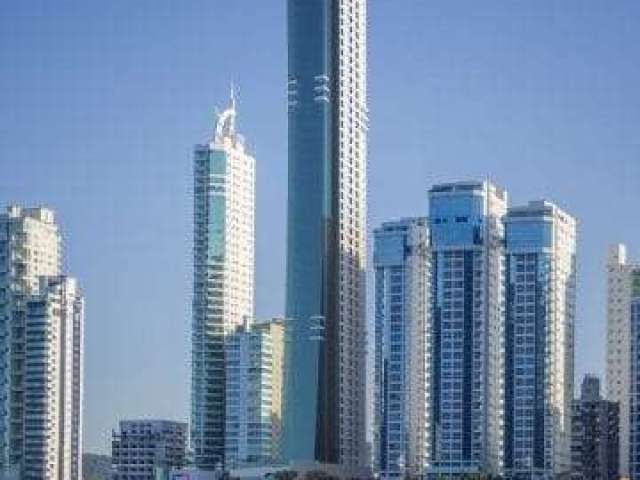 Apartamento de luxo  à venda, Ed. Epic Tower, vista  do mar, 4 suítes, 3 vagas, acima do 30º andar,