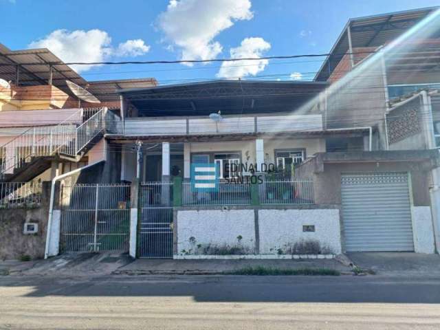 Casa com 3 dormitórios à venda, 160 m² por R$ 420.000,00 - São Judas Tadeu - Juiz de Fora/MG