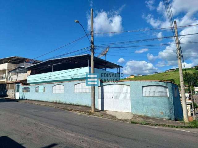 Casa com 3 dormitórios à venda, 200 m² por R$ 599.000,00 - Nova Era - Juiz de Fora/MG