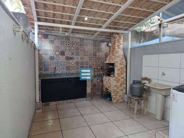 Casa com 2 dormitórios à venda, 100 m² por R$ 250.000,00 - Jardim dos Alfineiros - Juiz de Fora/MG