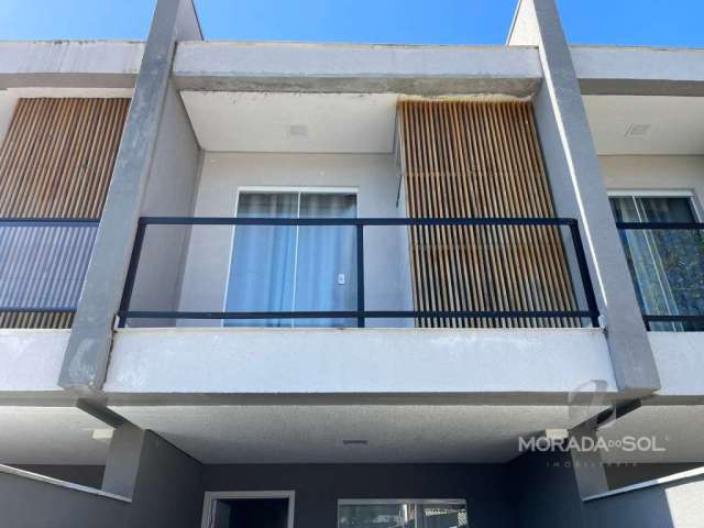 Casa Geminada em Morretes - Itapema com 3 Dormitórios e 1 Suíte por R$ 550.000 - Venda