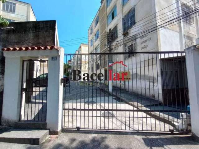 Apartamento com 2 quartos à venda na Rua Vaz de Caminha, Cachambi, Rio de Janeiro, 50 m2 por R$ 155.000