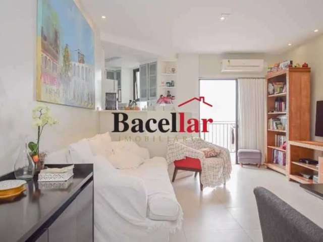 Flat com 2 quartos à venda na Avenida Princesa Isabel, Copacabana, Rio de Janeiro, 74 m2 por R$ 850.000