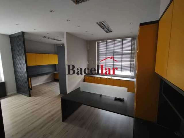 Sala comercial à venda na Avenida Erasmo Braga, Centro, Rio de Janeiro, 55 m2 por R$ 300.000