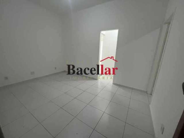 Casa em condomínio fechado com 2 quartos para alugar na Rua Barão de Cotegipe, Vila Isabel, Rio de Janeiro, 40 m2 por R$ 1.600