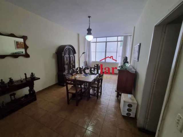 Apartamento com 3 quartos à venda na Rua Martins Pena, Tijuca, Rio de Janeiro, 103 m2 por R$ 650.000