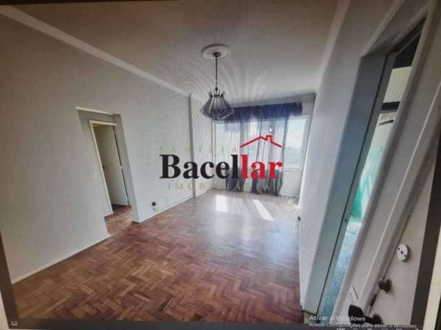 Apartamento com 2 quartos à venda na Rua Conde de Bonfim, Tijuca, Rio de Janeiro, 68 m2 por R$ 199.999