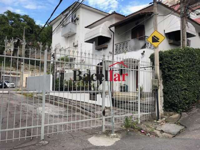 Casa em condomínio fechado com 3 quartos à venda na Rua Rocha Pombo, Andaraí, Rio de Janeiro, 300 m2 por R$ 1.100.000