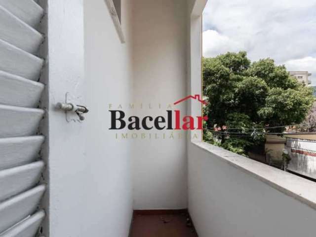 Apartamento com 2 quartos à venda na Rua Silva Pinto, Vila Isabel, Rio de Janeiro, 85 m2 por R$ 220.000