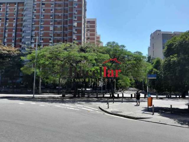 Apartamento com 2 quartos para alugar na Rua Barão de Mesquita, Andaraí, Rio de Janeiro, 72 m2 por R$ 2.000