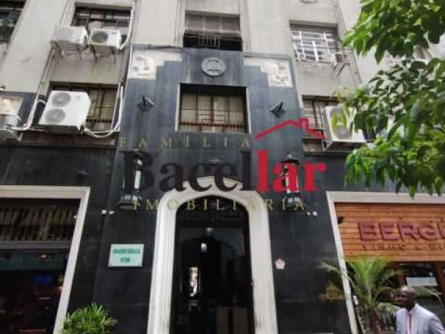 Sala comercial para alugar na Avenida Erasmo Braga, Centro, Rio de Janeiro, 53 m2 por R$ 900