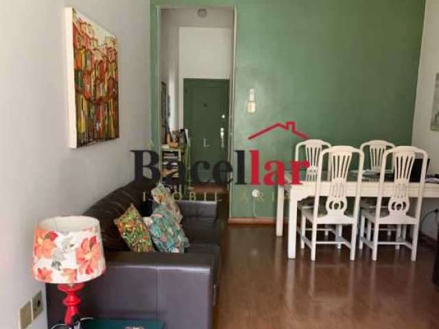 Apartamento com 3 quartos à venda na Rua Santa Sofía, Tijuca, Rio de Janeiro, 100 m2 por R$ 420.000