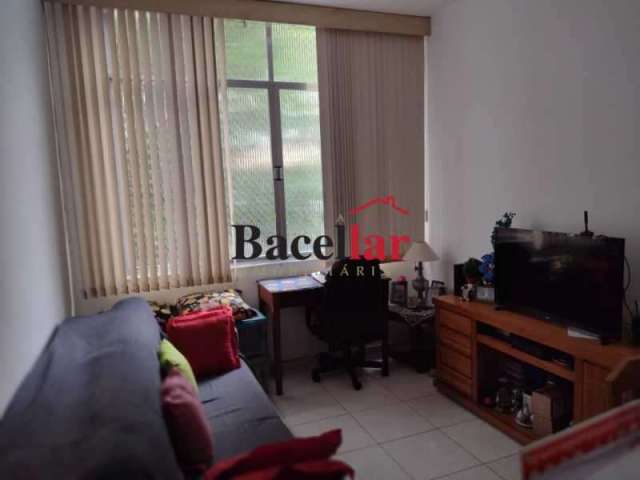 Apartamento com 2 quartos à venda na Avenida Maracanã, Tijuca, Rio de Janeiro, 57 m2 por R$ 279.999