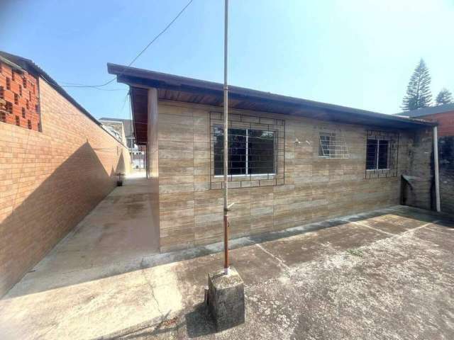 Casa Residencial para aluguel, 2 quartos, 2 vagas, Guaíra - Curitiba/PR