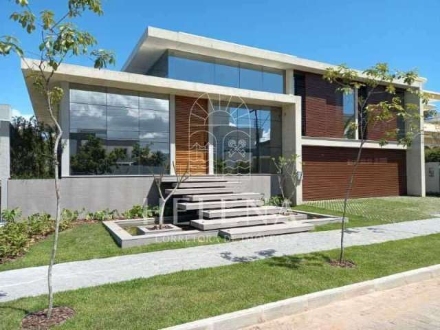 Casa Alto Padrão em Jurerê próximo da praia