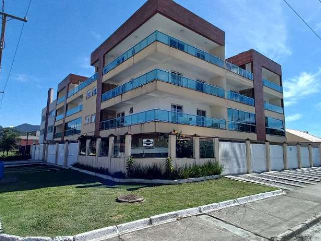 Excelente apartamento e Caiobá...