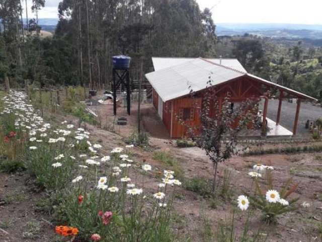 Casa para Venda em Alfredo Wagner, Alfredo Wagner, 2 dormitórios, 1 banheiro, 3 vagas