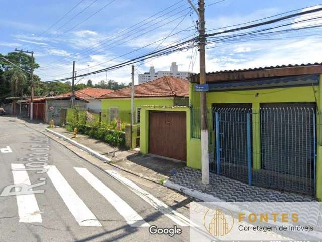 AMPLO IMÓVEL NA VILA AURORA COM RESIDENCIA E COMERCIO Casa e Comércio em um lote de 347 m2 de terreno e 460 m2 de construção, frente para Rua João de